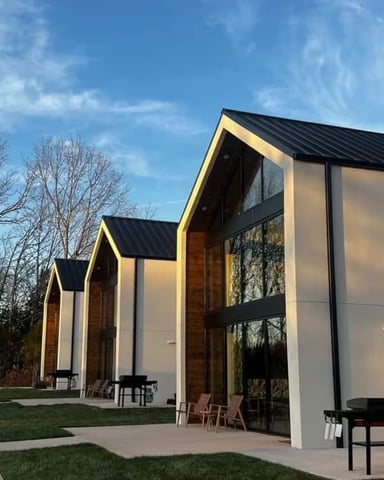 Four Luxury Cabins